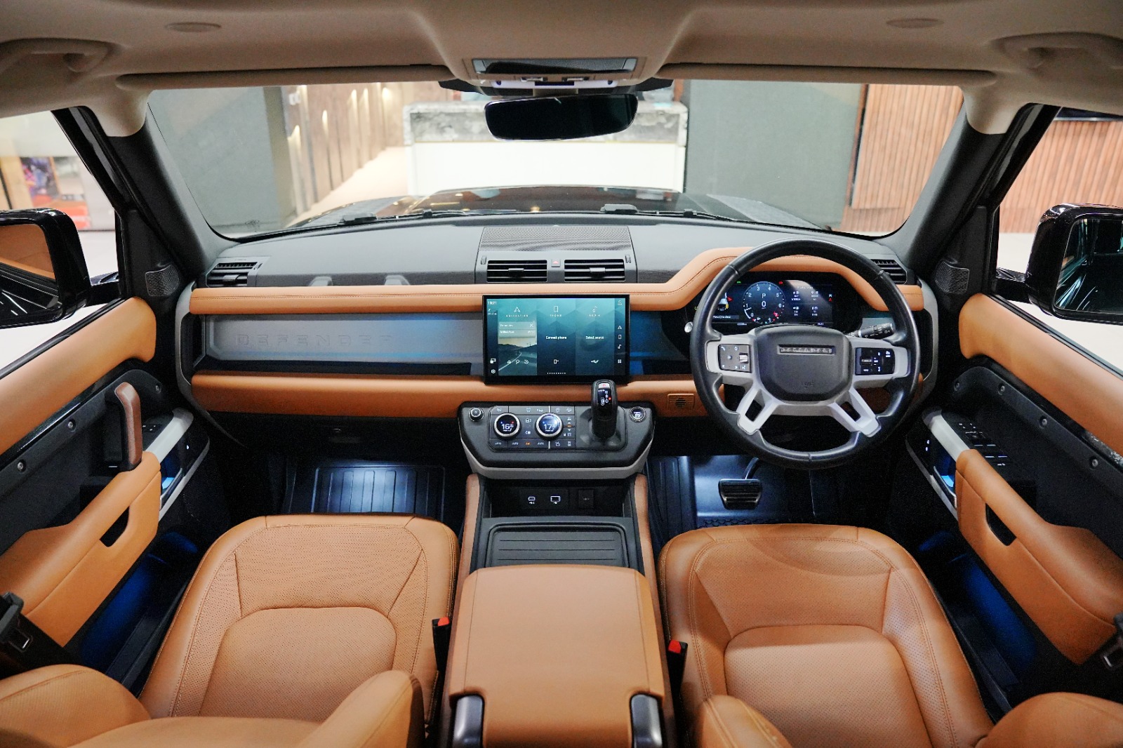 Used Land Rover Defender 110 P300 HSE Cars in Kerala | Second-Hand Land ...