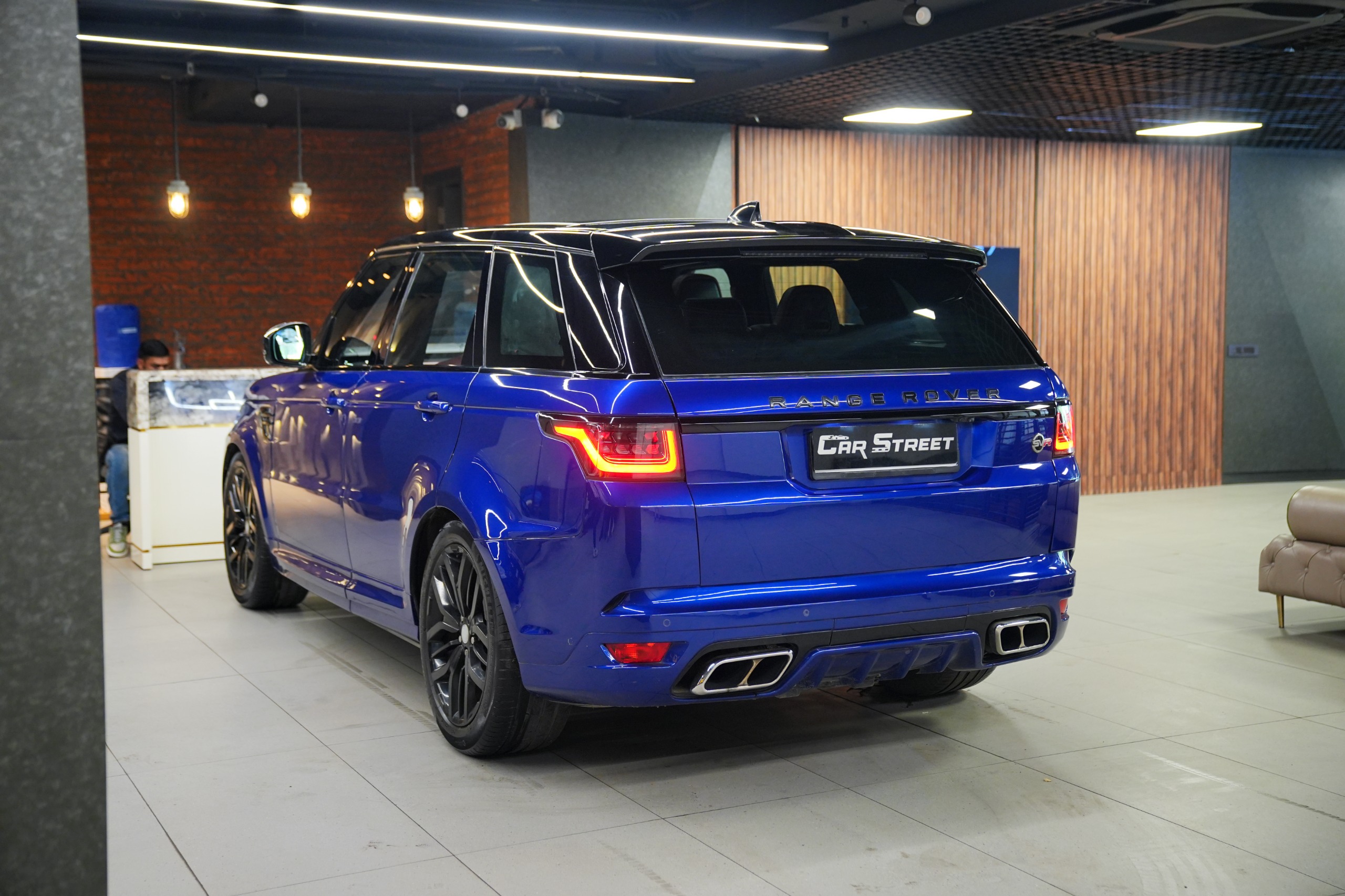 Used Land Rover Range Rover Sport SVR Cars in Delhi | Second-Hand Land ...