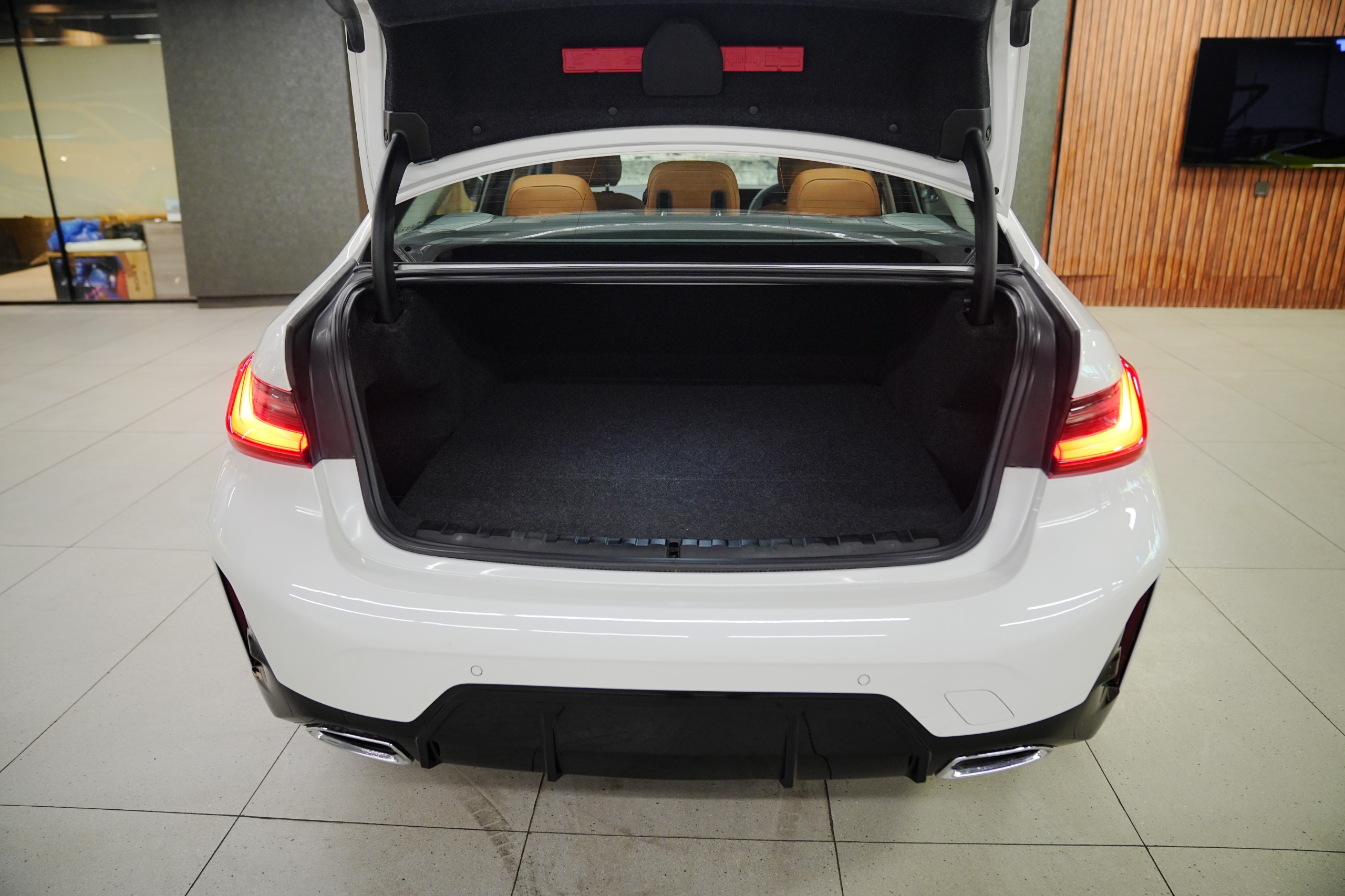 Used BMW Series 330Li Gran Limousine M-Sport Cars in Delhi