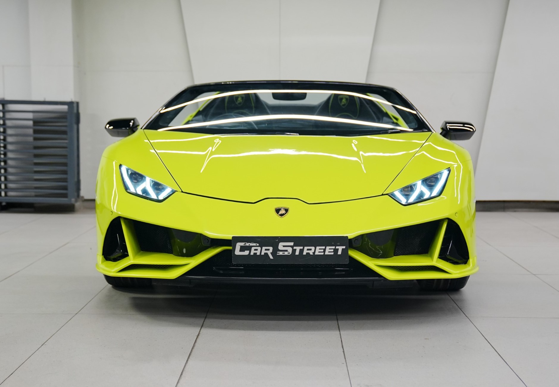 Lamborghini Huracan 580-2 RWD Spyder