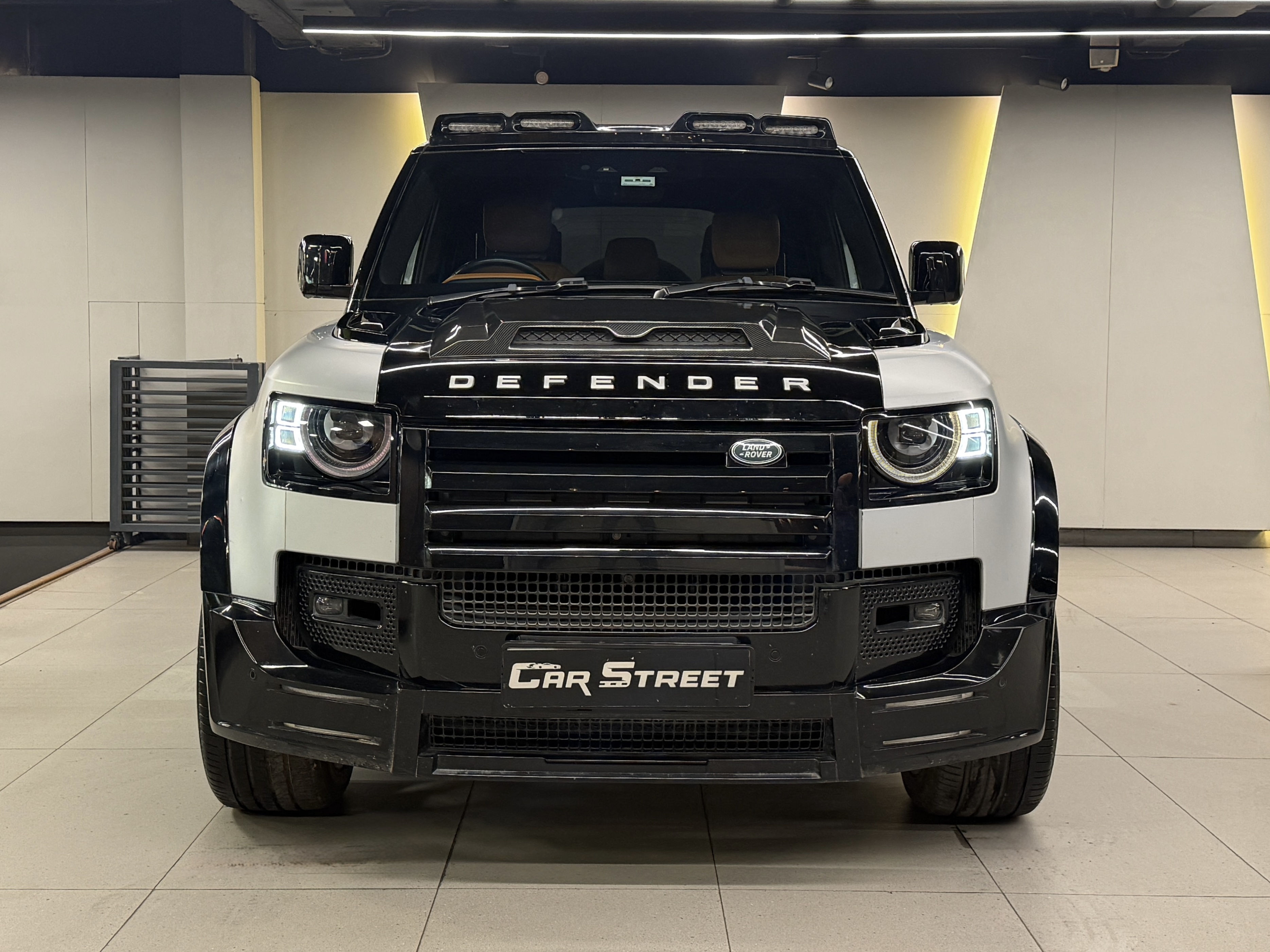 Land Rover Defender 2.0 110 HSE