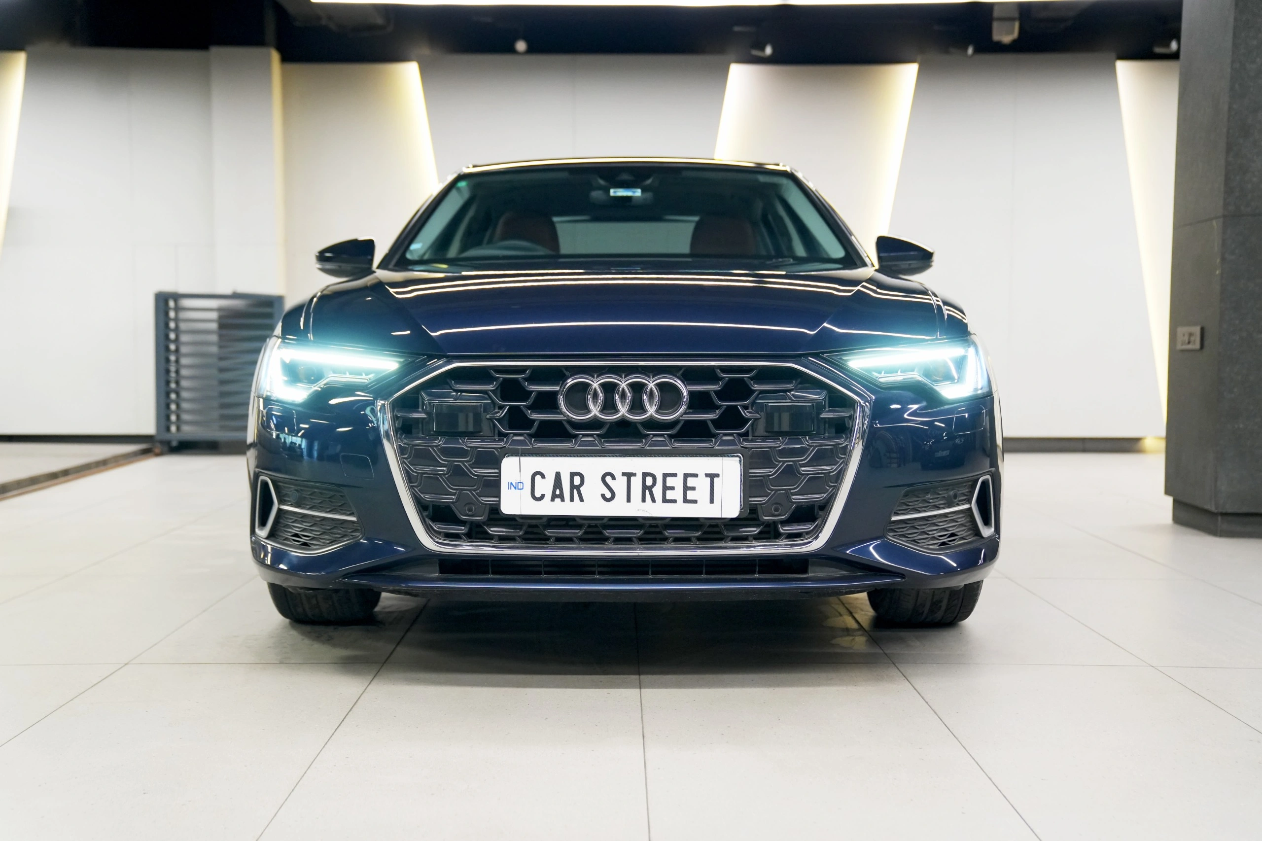 Audi A6 45TFSI Premium Plus